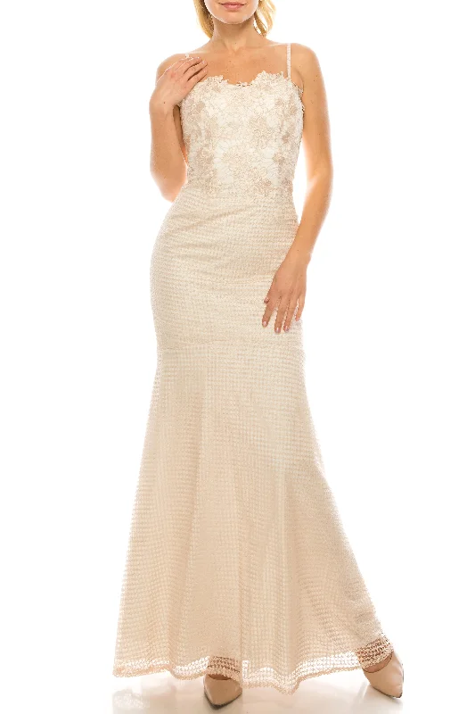 Aidan Mattox Champ Ivory Embroidered Lace Trumpet Evening Dress Cotton unclassified dresses