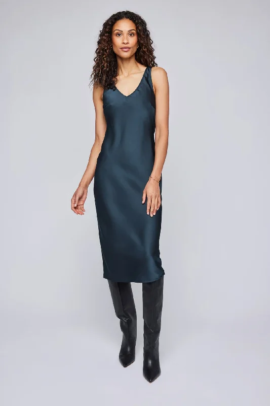Odette Dress Tiered unclassified dresses