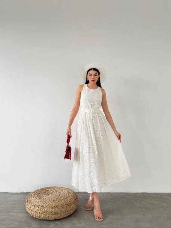 Gathered Long Dress With Waist Belt Color block unclassified dresses